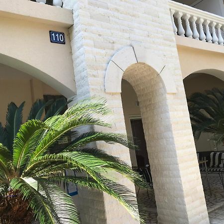 Apartments 110 In بودفا المظهر الخارجي الصورة